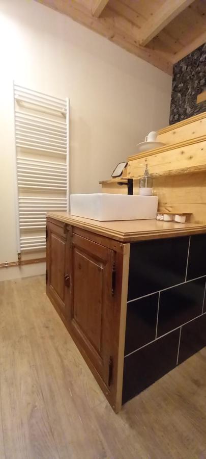 Appartement De Charme Dans Une Maison Isolee Presilly  Ngoại thất bức ảnh