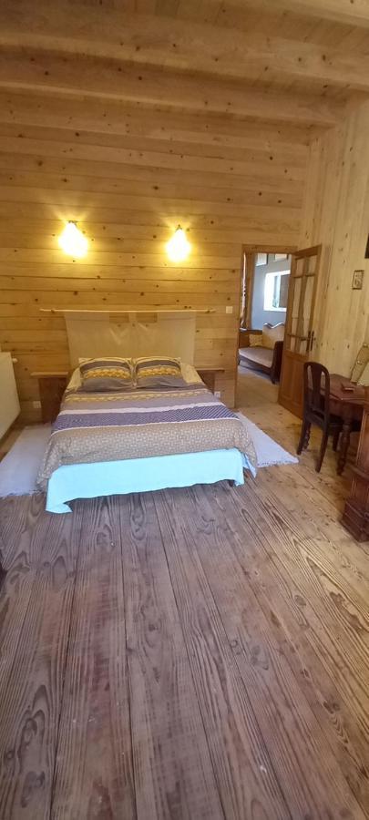 Appartement De Charme Dans Une Maison Isolee Presilly  Ngoại thất bức ảnh