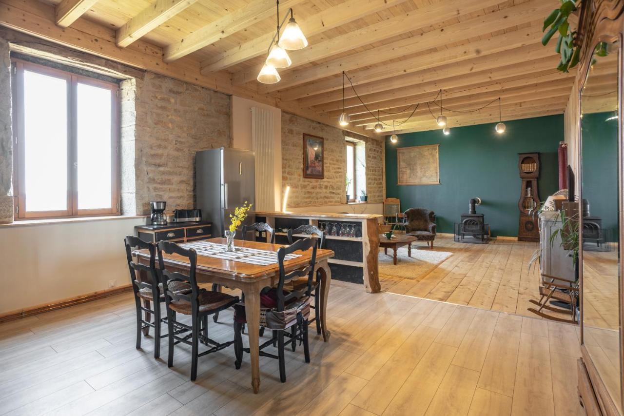 Appartement De Charme Dans Une Maison Isolee Presilly  Ngoại thất bức ảnh